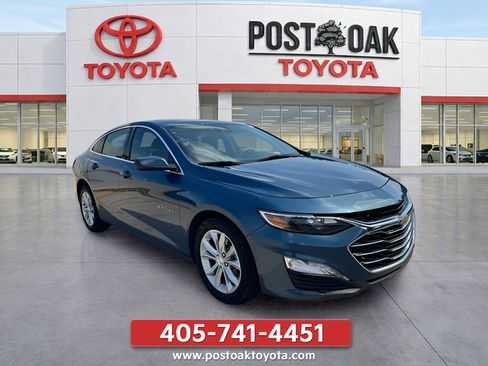 Used 2025 Chevrolet Malibu LT FWD image 8