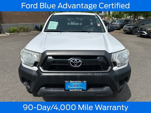 Used 2014 Toyota Tacoma 4x4 Regular Cab image 11