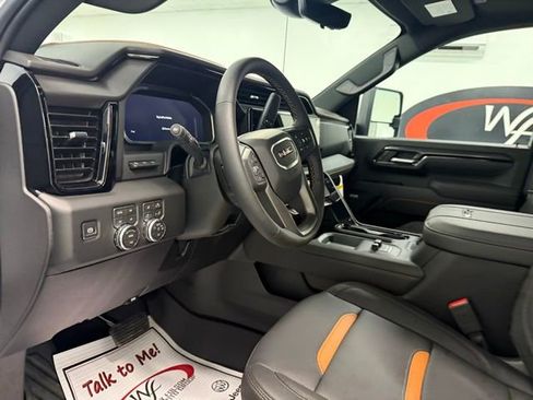 New 2026 GMC Sierra 2500 AT4 w/ AT4 Premium Plus Package AWD/4WD image 12