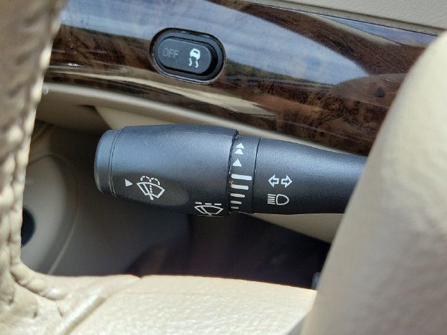Used 2010 Mercury Grand Marquis LS RWD image 13