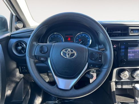 Used 2017 Toyota Corolla L w/ Carpet Mat Package (TMS) image 12