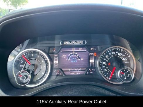 Used 2021 RAM 1500 Big Horn RWD image 12