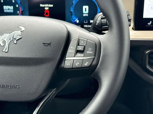 Used 2025 Ford Bronco Sport Big Bend w/ Convenience Package image 16