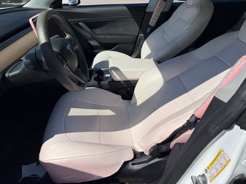 Used 2021 Tesla Model 3 Standard Range Plus image 21