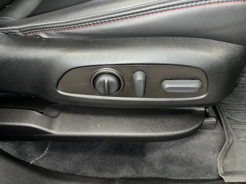 Certified 2023 Chevrolet Traverse RS w/ LPO, Floor Liner Package image 38