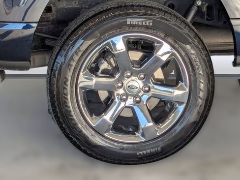 Certified 2022 Ford F150 XLT w/ Equipment Group 302A High image 11