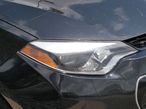 Used 2016 Toyota Corolla S FWD image 4