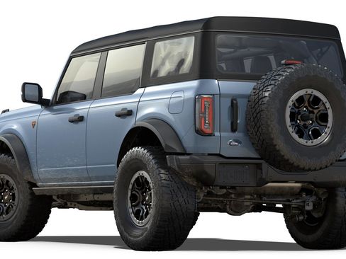 New 2025 Ford Bronco Badlands image 2