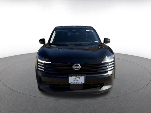 Used 2025 Nissan Kicks SV image 3