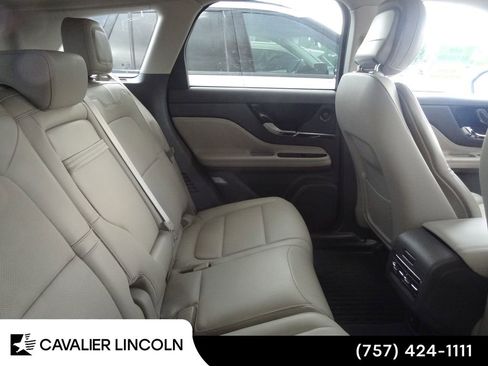 Used 2024 Lincoln Corsair Grand Touring w/ Equipment Group 302A AWD/4WD image 11