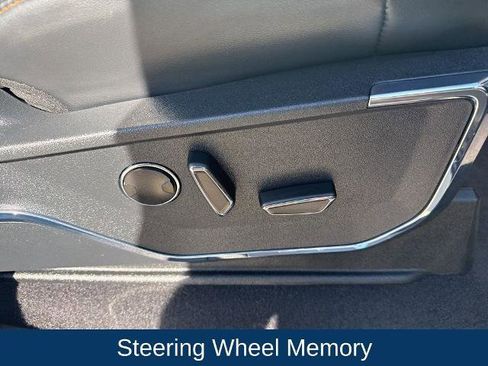 Certified 2023 Ford F150 Platinum w/ Equipment Group 701A High image 33