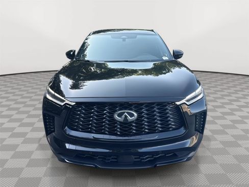 Used 2025 INFINITI QX60 Luxe w/ Black Edition FWD image 3