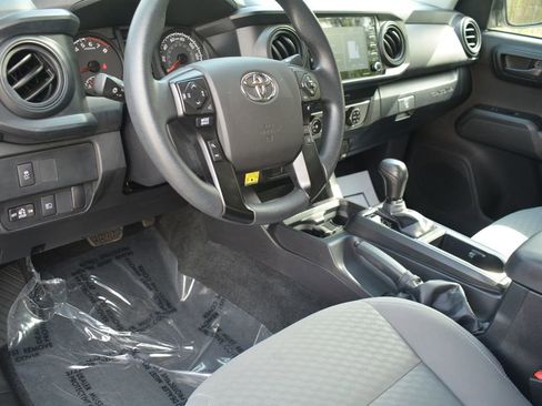 Used 2023 Toyota Tacoma SR RWD image 10