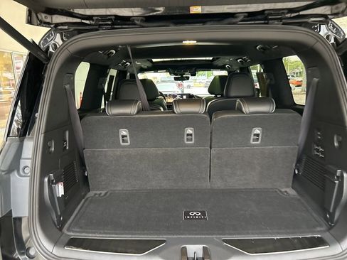Used 2025 INFINITI QX80 Autograph w/ Premium Cargo Package AWD/4WD image 47