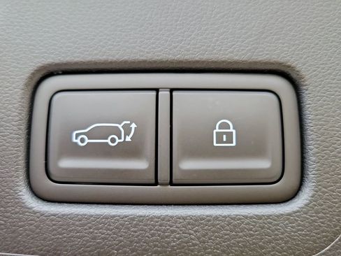 New 2026 Hyundai Santa Fe SE FWD image 12