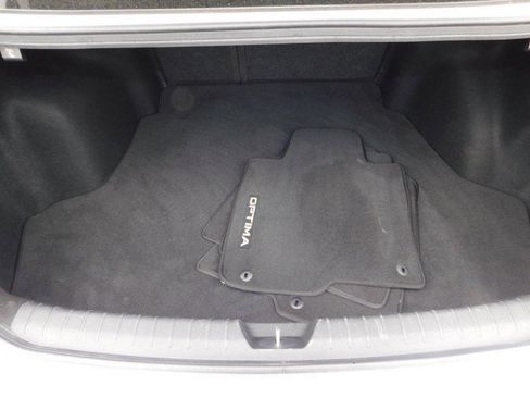 Used 2018 Kia Optima LX w/ 17" Alloy Wheels Package image 16