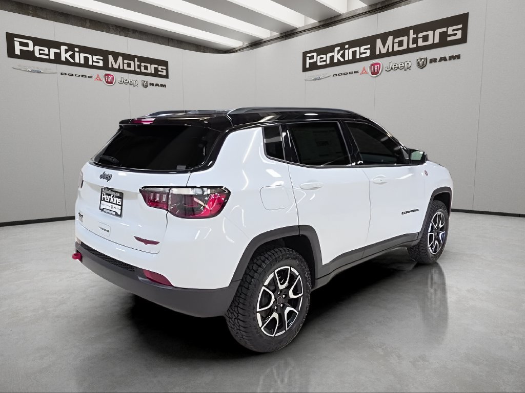 New 2026 Jeep Compass Trailhawk AWD/4WD image 5