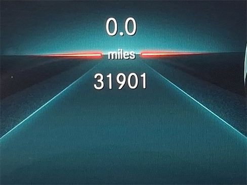 Used 2023 Mercedes-Benz GLA 250 4MATIC image 19