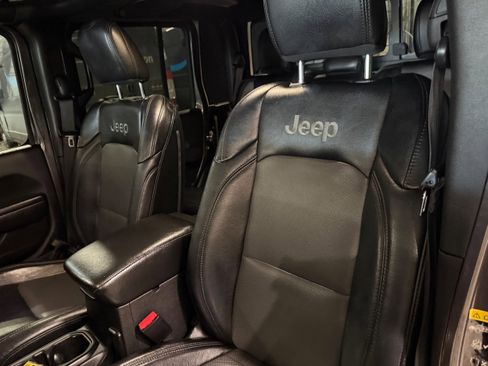 Used 2021 Jeep Gladiator Sport image 52