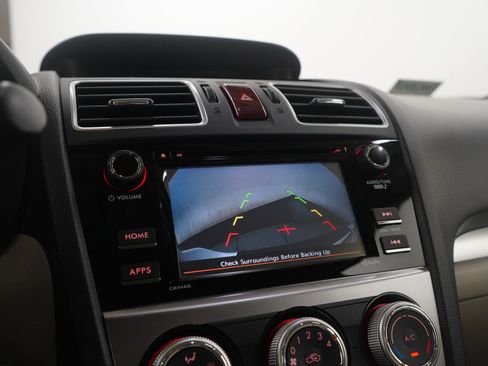 Used 2015 Subaru Crosstrek 2.0i Premium image 27