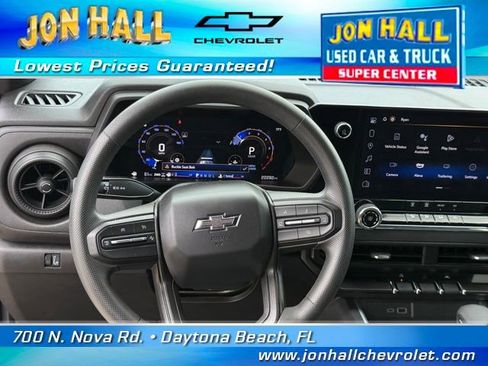 Used 2024 Chevrolet Colorado Trail Boss w/ Technology Package image 25