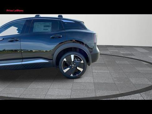 Used 2025 Nissan Kicks SR FWD image 20