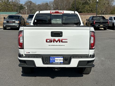 Used 2022 GMC Canyon Elevation w/ Trailering Package image 7