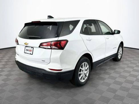 Used 2024 Chevrolet Equinox LS w/ LS Convenience Package AWD/4WD image 10