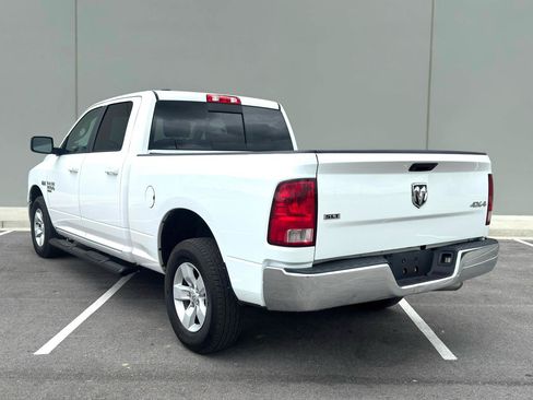 Used 2019 RAM 1500 Classic SLT AWD/4WD image 3
