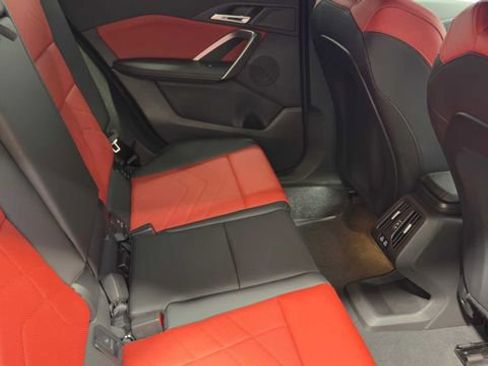 Used 2025 BMW X2 xDrive28i image 16