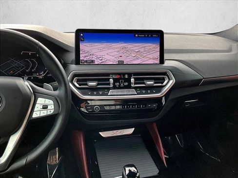 Used 2022 BMW X4 xDrive30i w/ Premium Package 2 image 8