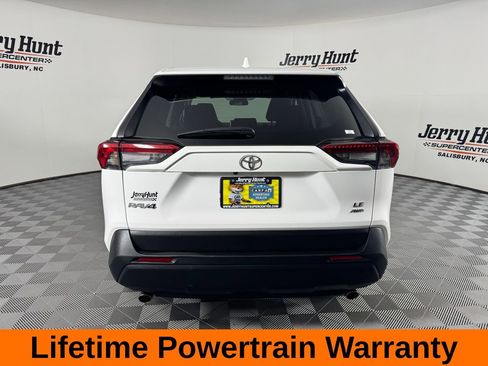 Used 2025 Toyota RAV4 LE image 8