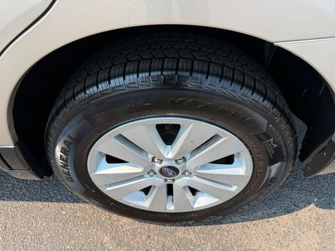 Used 2018 Subaru Outback 2.5i Premium AWD/4WD image 14