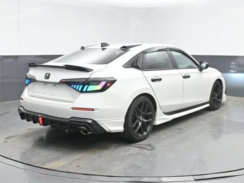 Used 2023 Honda Civic Sport image 10