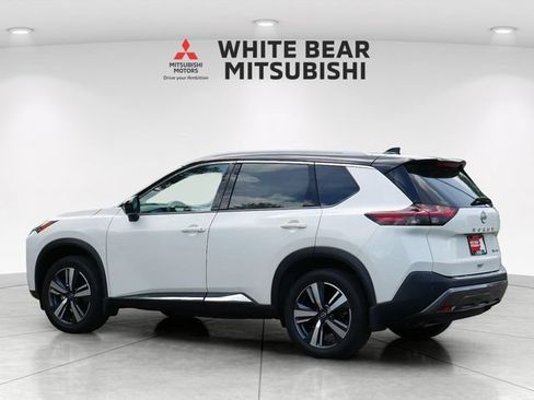 Used 2023 Nissan Rogue SL AWD/4WD image 4