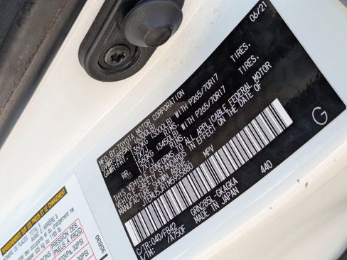 Used 2021 Toyota 4Runner SR5 AWD/4WD image 23