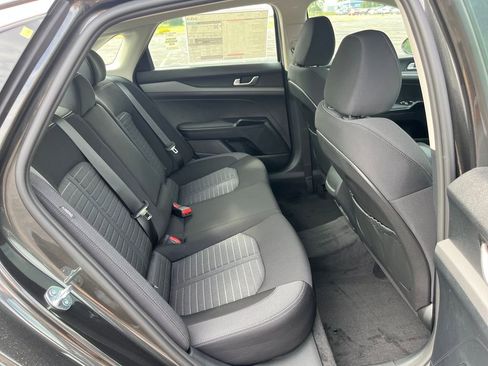 New 2026 Kia K5 LXS image 16