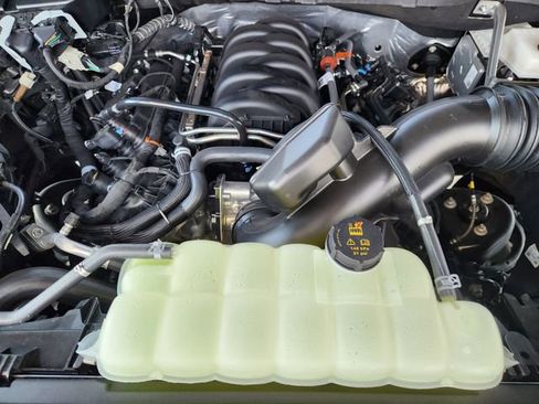 Used 2025 Ford F150 Lariat w/ Equipment Group 502A High image 25