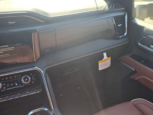 New 2026 GMC Sierra 2500 Denali Ultimate image 16