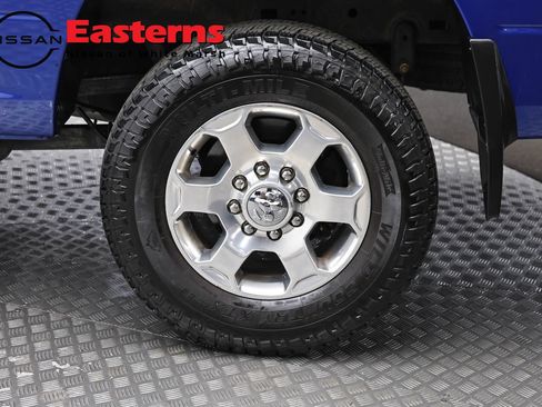 Used 2017 RAM 2500 Tradesman w/ Chrome Appearance Group AWD/4WD image 8