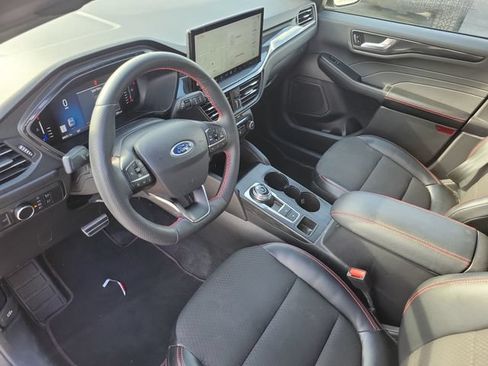 Used 2023 Ford Escape ST-Line w/ Tech Pack #1 FWD image 17
