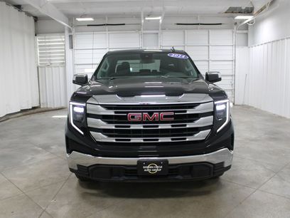 Used 2024 GMC Sierra 1500 SLE