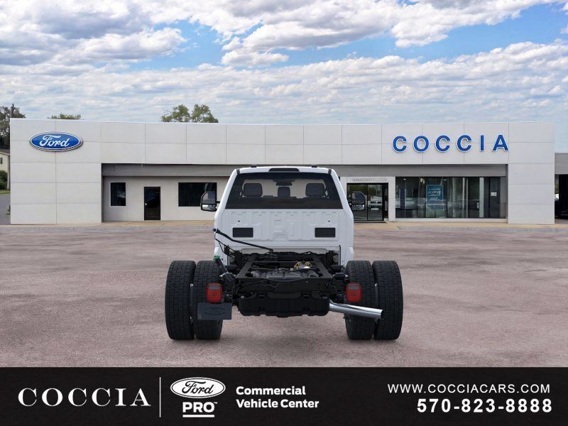 New 2026 Ford F550 4x4 Regular Cab Super Duty image 5