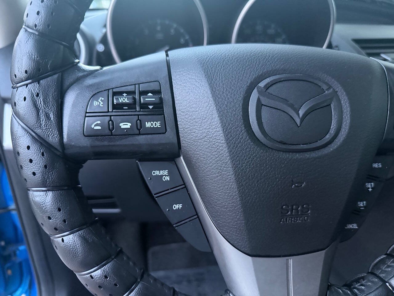 Used 2012 MAZDA MAZDA3 i Grand Touring w/ Tech Pkg FWD image 23