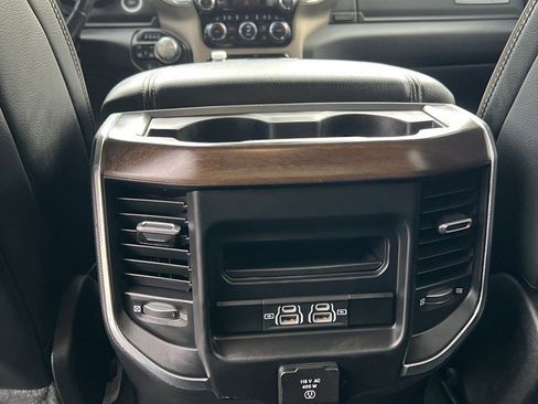 Used 2021 RAM 1500 Laramie image 12