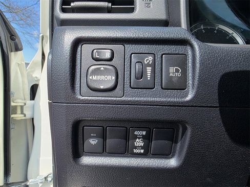 Used 2020 Toyota 4Runner Limited image 14