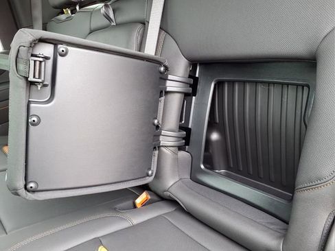 New 2026 GMC Sierra 2500 AT4 w/ AT4 Preferred Package image 25