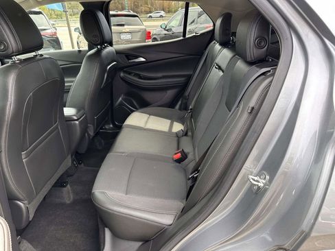 Used 2023 Buick Encore GX Select w/ Sport Touring Package AWD/4WD image 12