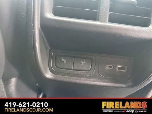 Used 2020 Cadillac XT4 Premium Luxury image 21