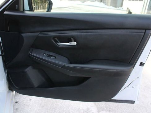 Used 2024 Nissan Sentra SV image 20